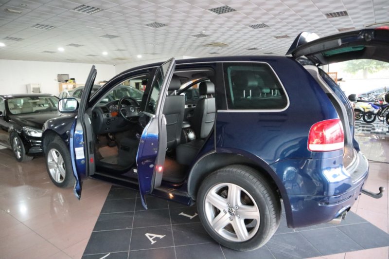 VOLKSWAGEN TOUAREG 3.0 TDI CON CAMBIO AUTOMATICO DE 224 CV