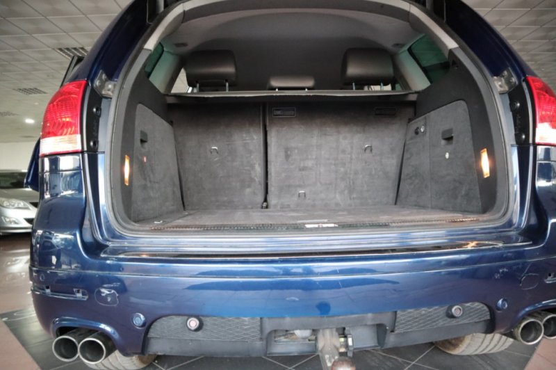 VOLKSWAGEN TOUAREG 3.0 TDI CON CAMBIO AUTOMATICO DE 224 CV