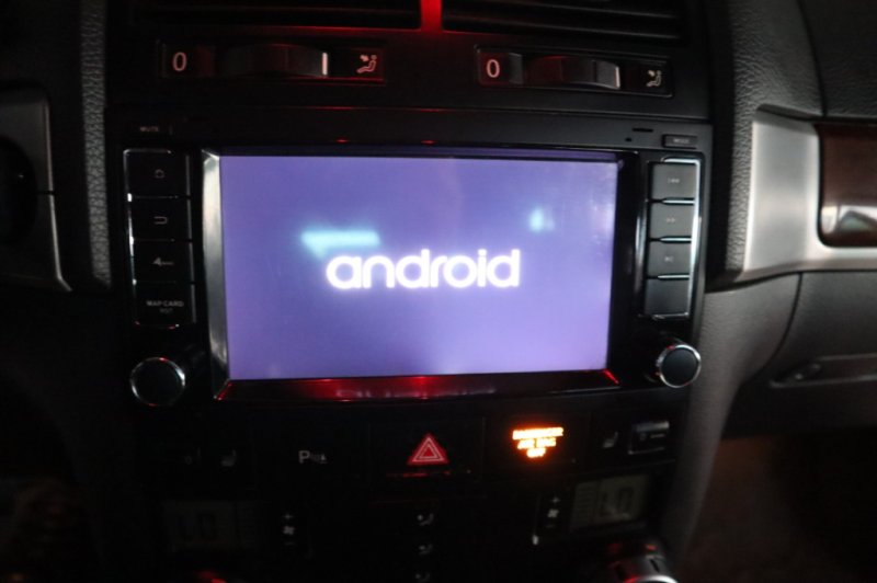 VOLKSWAGEN TOUAREG 3.0 TDI CON CAMBIO AUTOMATICO DE 224 CV