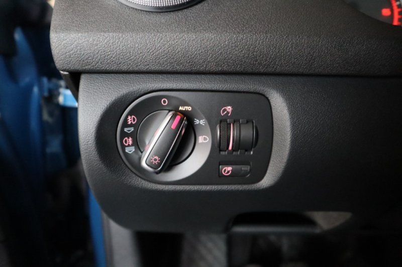 AUDI A3 2.0 TDI TURBO DIESEL DE 140 CV Y 6 VEL.