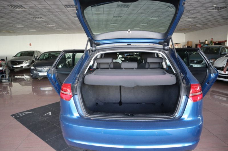 AUDI A3 2.0 TDI TURBO DIESEL DE 140 CV Y 6 VEL.