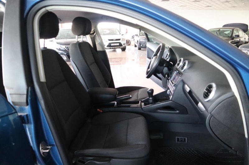 AUDI A3 2.0 TDI TURBO DIESEL DE 140 CV Y 6 VEL.