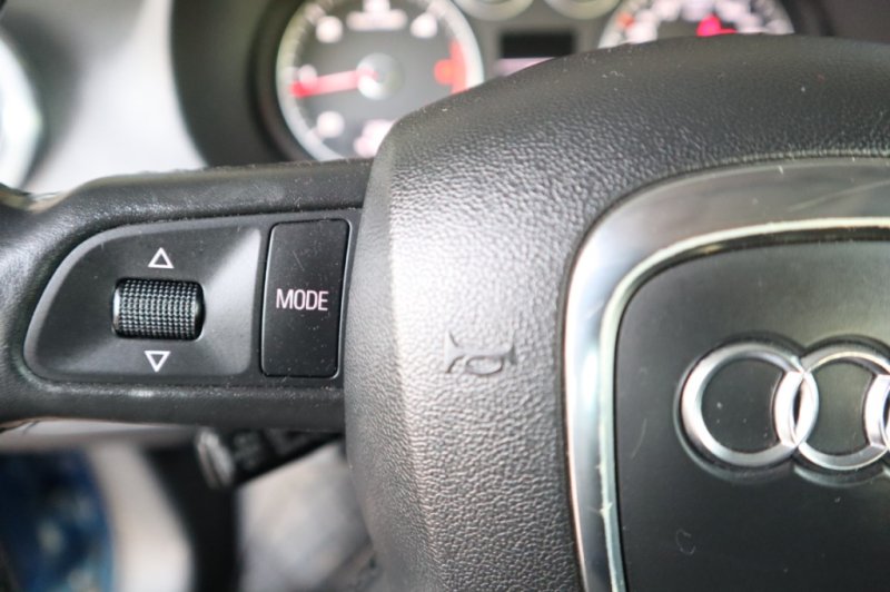 AUDI A3 2.0 TDI TURBO DIESEL DE 140 CV Y 6 VEL.