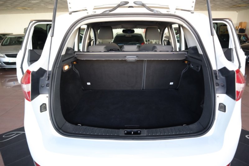 FORD KUGA TDCI TODO CAMINO DE 2000 CC T/DIESEL Y 140 CV