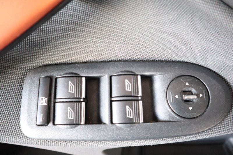 FORD KUGA TDCI TODO CAMINO DE 2000 CC T/DIESEL Y 140 CV