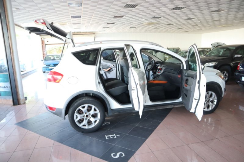 FORD KUGA TDCI TODO CAMINO DE 2000 CC T/DIESEL Y 140 CV