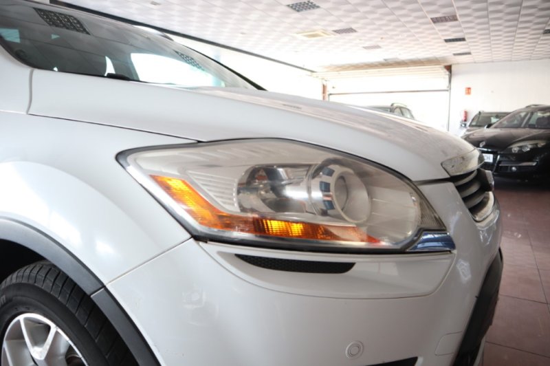 FORD KUGA TDCI TODO CAMINO DE 2000 CC T/DIESEL Y 140 CV