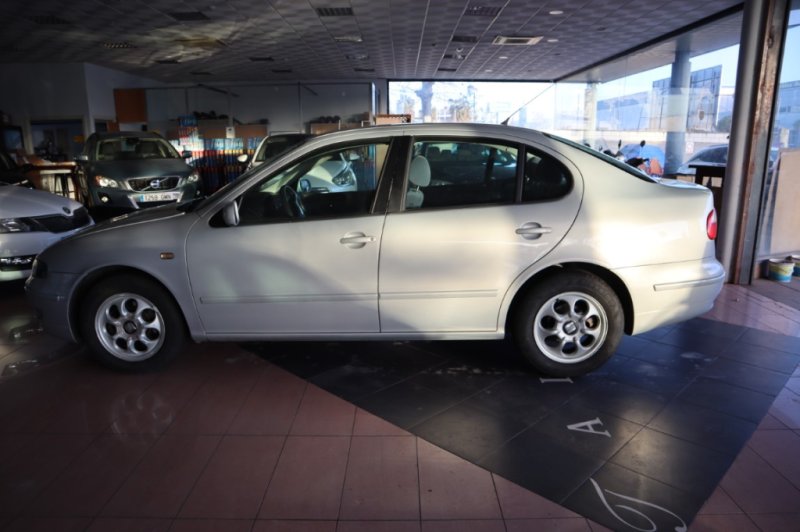 SEAT TOLEDO 1800 GASOLINA INYECCION