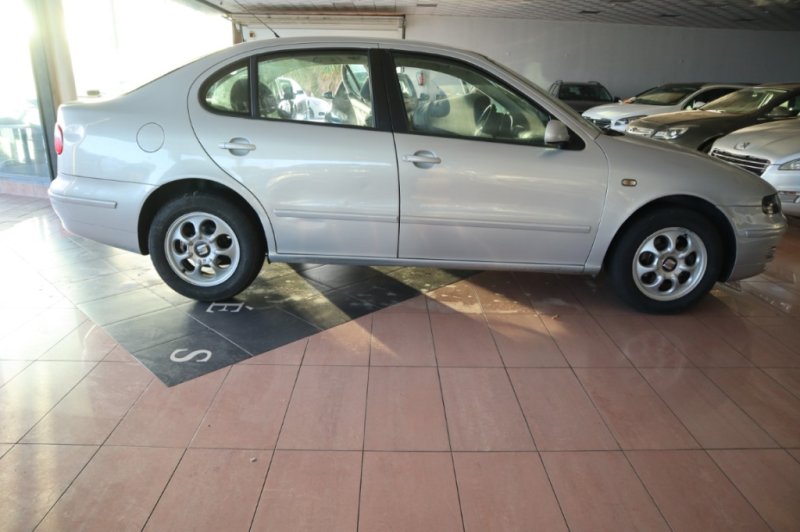 SEAT TOLEDO 1800 GASOLINA INYECCION