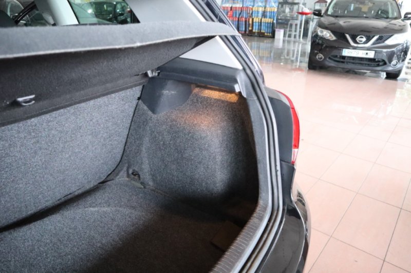 VOLKSWAGEN GOLF 2000 TDI DE 140 CV Y 6 VELOCIDADES