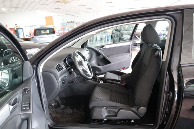 VOLKSWAGEN GOLF 2000 TDI DE 140 CV Y 6 VELOCIDADES