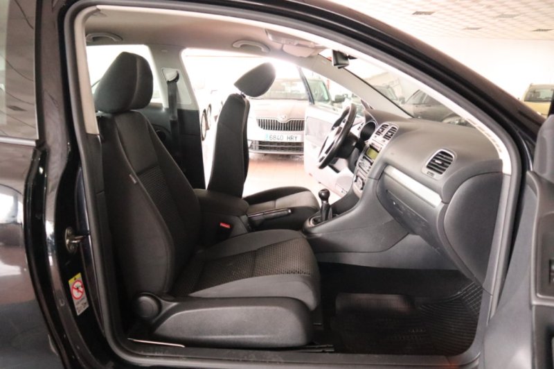 VOLKSWAGEN GOLF 2000 TDI DE 140 CV Y 6 VELOCIDADES