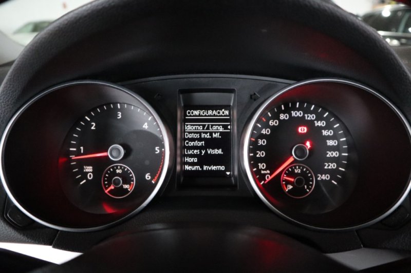 VOLKSWAGEN GOLF 2000 TDI DE 140 CV Y 6 VELOCIDADES