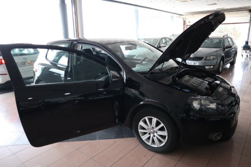 VOLKSWAGEN GOLF 2000 TDI DE 140 CV Y 6 VELOCIDADES