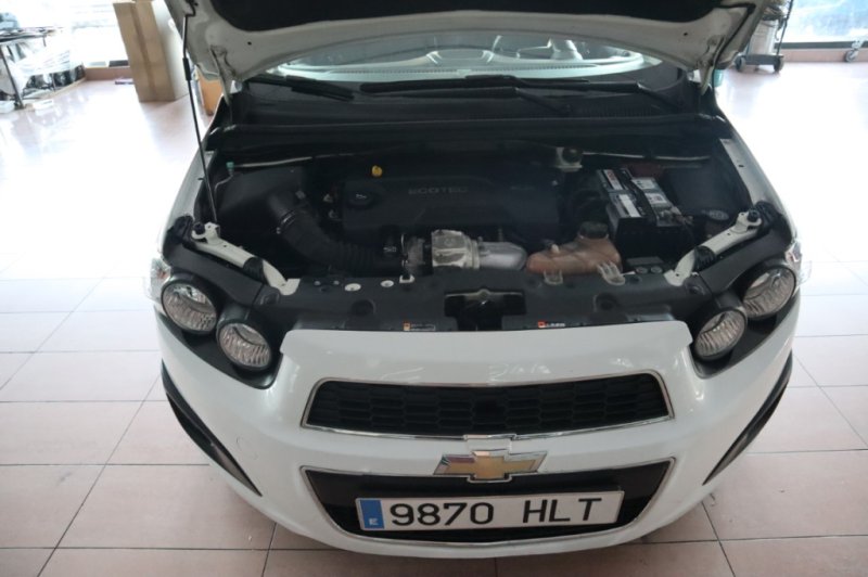 CHEVROLET AVEO 1300 TURBO DIESEL DE 95 CV Y 6 VELOCID.