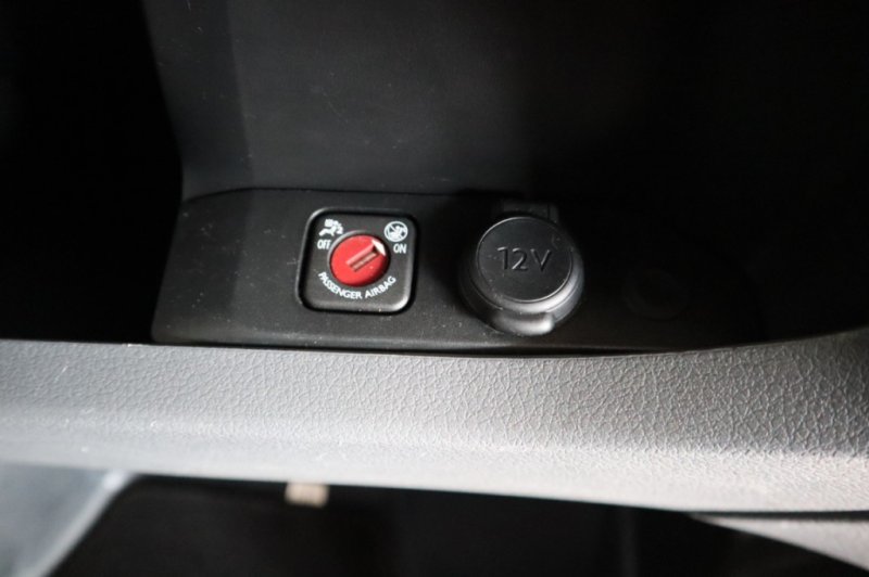 PEUGEOT EXPERT HDI DE 102 CV Y 6 VELOCIDADES