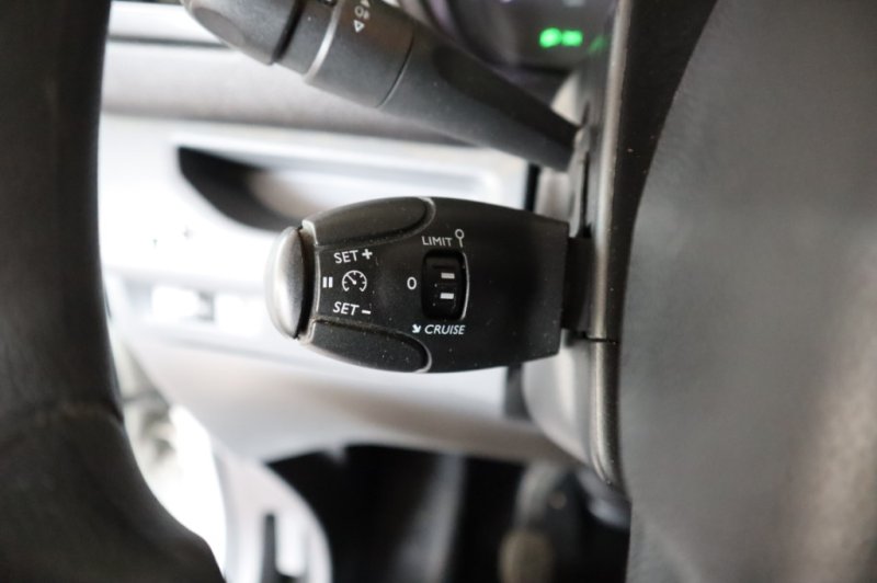 PEUGEOT EXPERT HDI DE 102 CV Y 6 VELOCIDADES