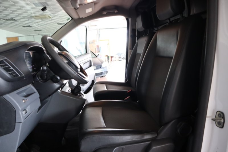 PEUGEOT EXPERT HDI DE 102 CV Y 6 VELOCIDADES