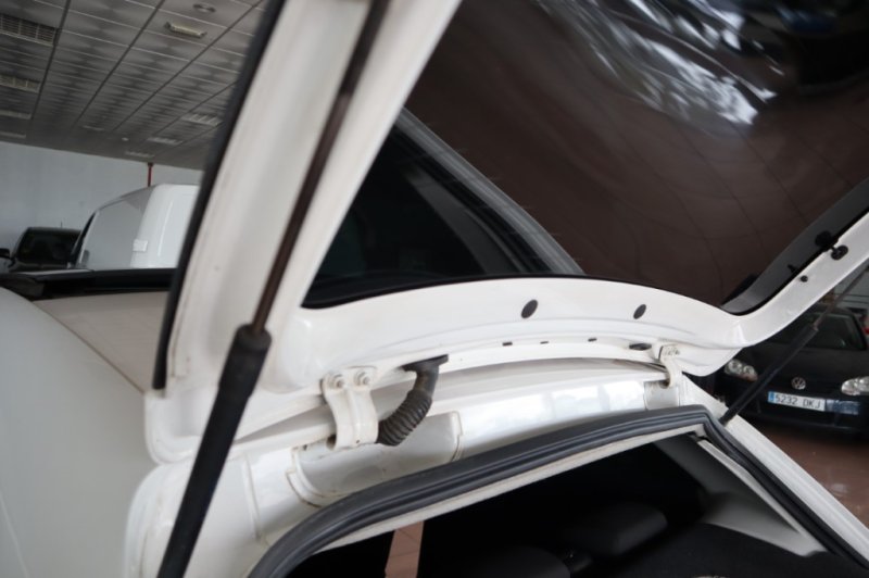 SEAT IBIZA 1600 TDI SPORT DE 105 CV