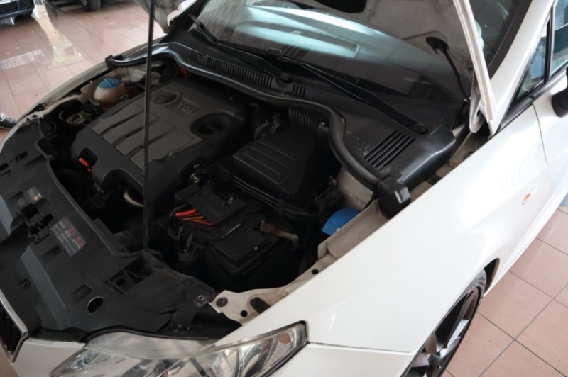 SEAT IBIZA 1600 TDI SPORT DE 105 CV