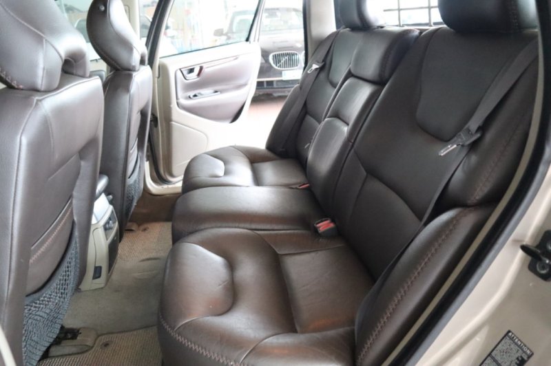 VOLVO V70 DE 2435 CC  200 CV