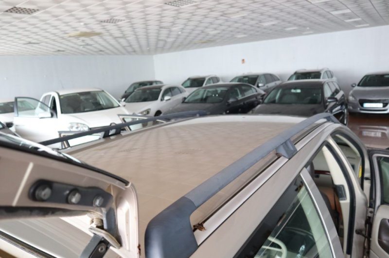 VOLVO V70 DE 2435 CC  200 CV