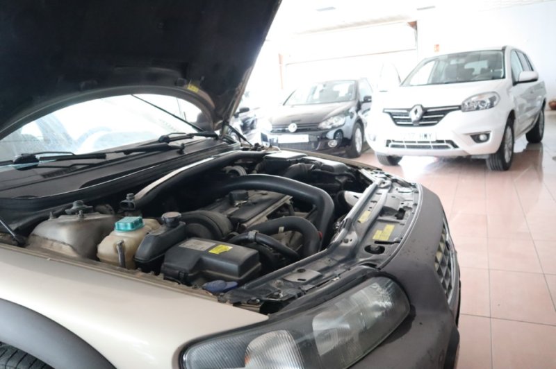 VOLVO V70 DE 2435 CC  200 CV