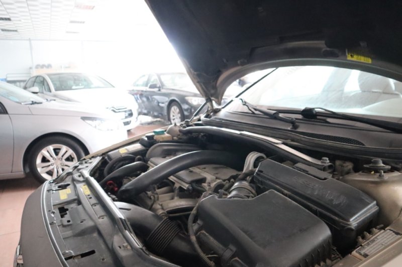 VOLVO V70 DE 2435 CC  200 CV