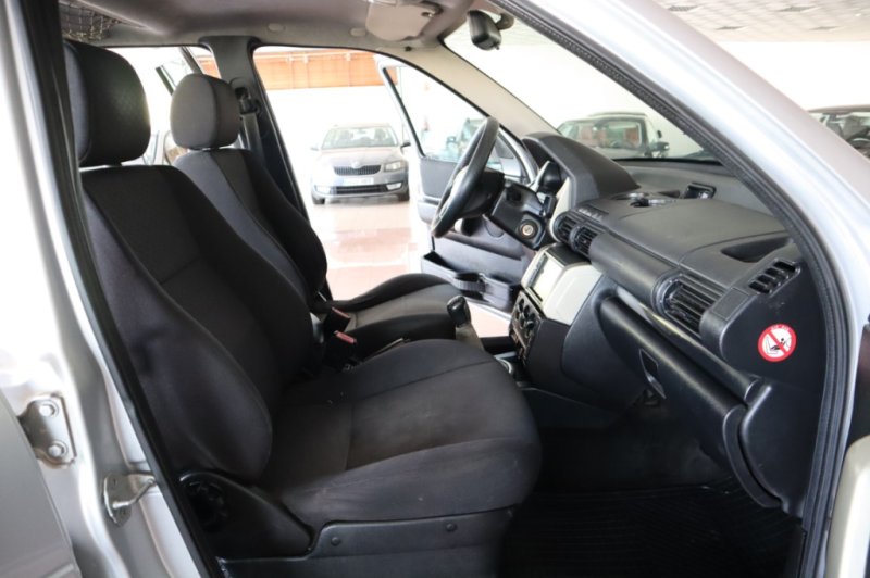 LAND ROVER FREELANDER 2000 TURBO DIESEL CON 5 PUERTAS
