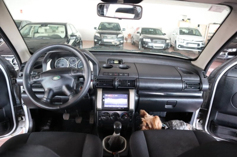 LAND ROVER FREELANDER 2000 TURBO DIESEL CON 5 PUERTAS