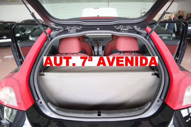 VOLVO C-30 1600 TURBO DIESEL CON 110 CV