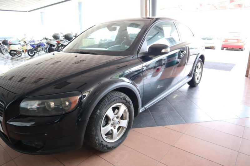 VOLVO C-30 1600 TURBO DIESEL CON 110 CV