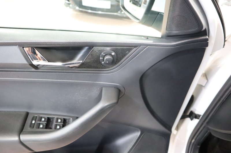 SKODA RAPID 1600 TDI DE 115 CV