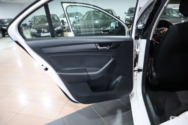 SKODA RAPID 1600 TDI DE 115 CV