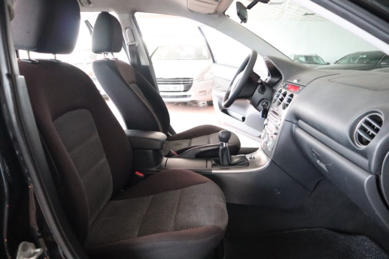 MAZDA 6 DE 2000 CC Y 140 CV