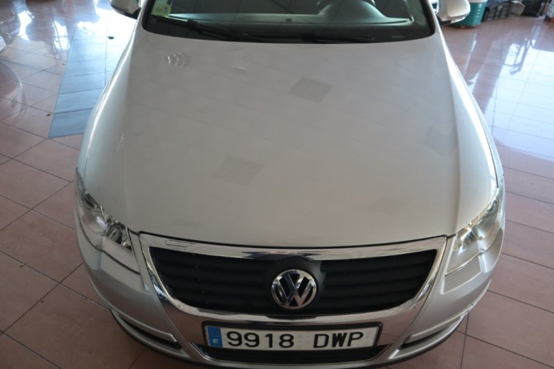 VOLKSWAGEN PASSAT 2.0 TDI DE 140 CV Y 6 VEL.