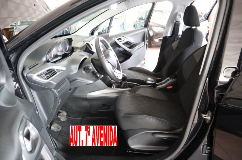 PEUGEOT 2008 SUV 1200 INYECCION DE 82 CV