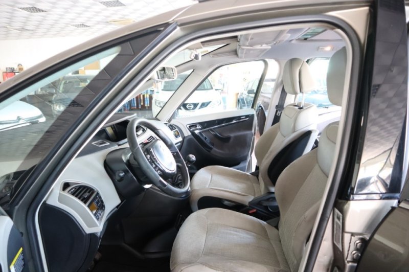 CITROEN C4 GRAND PICASSO 7 PLAZAS   2.0 HDI DE 150 CV Y 6 VEL