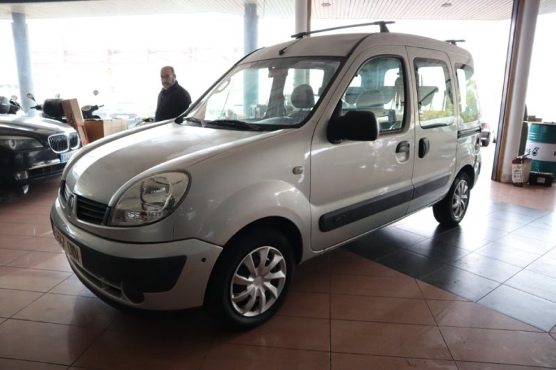 RENAULT KANGOO 1500 TURBO DIESEL DE 82 CV