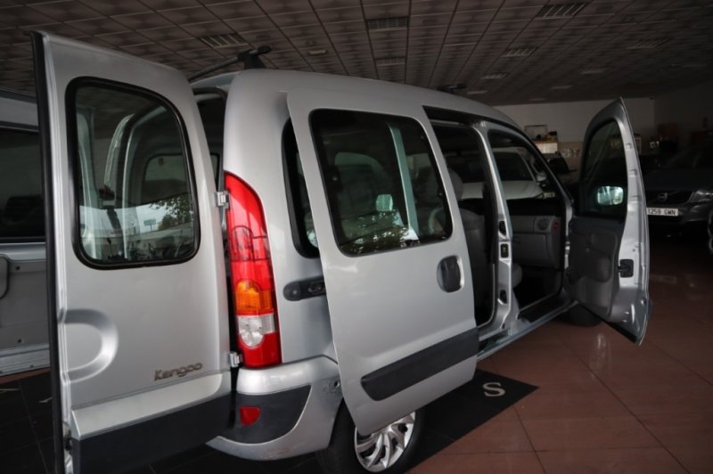 RENAULT KANGOO 1500 TURBO DIESEL DE 82 CV