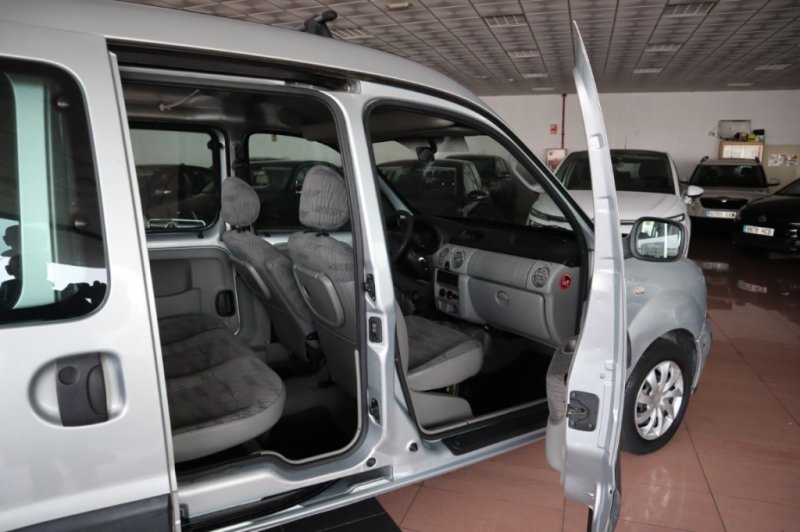 RENAULT KANGOO 1500 TURBO DIESEL DE 82 CV