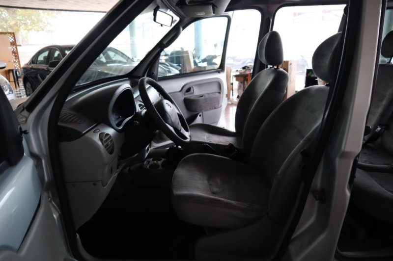 RENAULT KANGOO 1500 TURBO DIESEL DE 82 CV