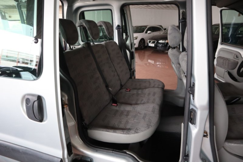 RENAULT KANGOO 1500 TURBO DIESEL DE 82 CV