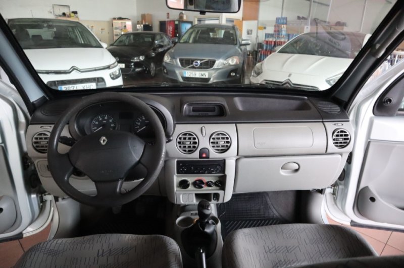 RENAULT KANGOO 1500 TURBO DIESEL DE 82 CV