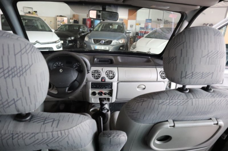 RENAULT KANGOO 1500 TURBO DIESEL DE 82 CV