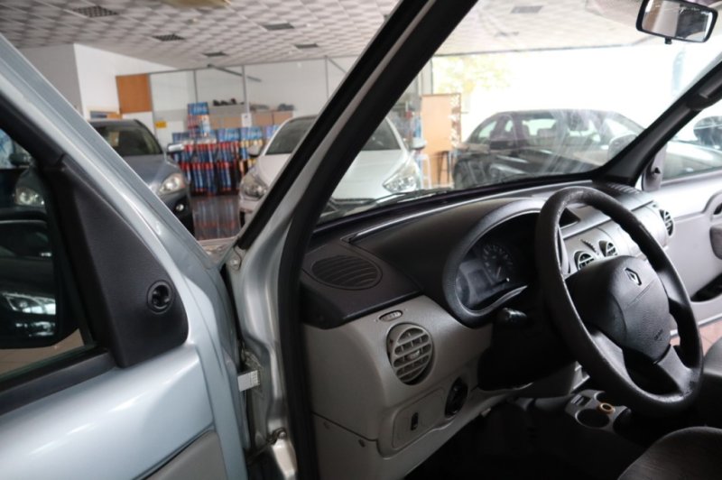 RENAULT KANGOO 1500 TURBO DIESEL DE 82 CV