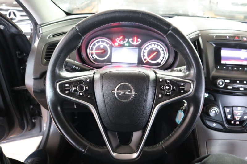 OPEL INSIGNIA 2.O CDTI SELECTIVE