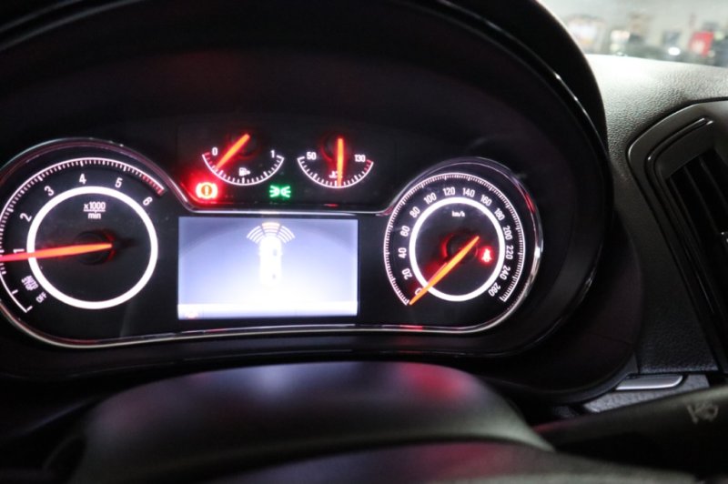 OPEL INSIGNIA 2.O CDTI SELECTIVE