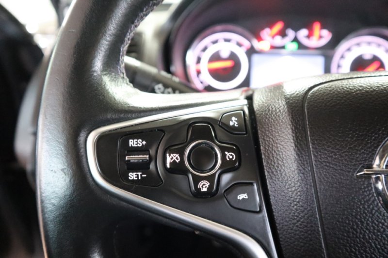 OPEL INSIGNIA 2.O CDTI SELECTIVE