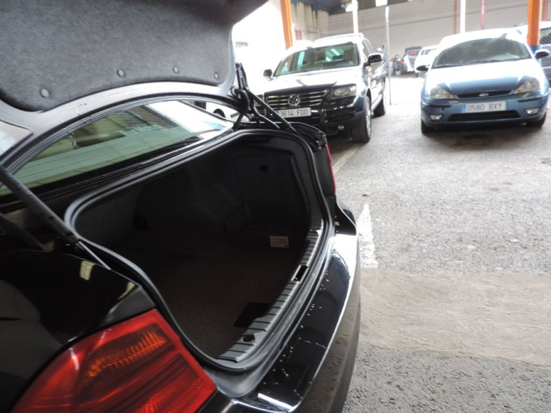 BMW 320 D TURBO DIESEL DE 163 CV Y 6 VEL.